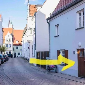 Apartment Altstadtperle M. Schoenem Flair, 65 Qm, Grosses Bett, Ingolstadt